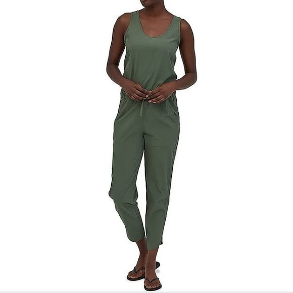 Patagonia Pants - Patagonia Fleetwith Romper
